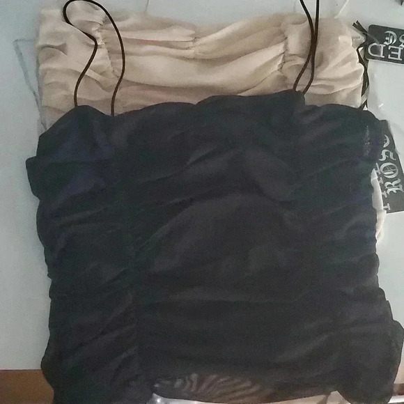 2-tops sheer scrunched - Picture 1 of 10